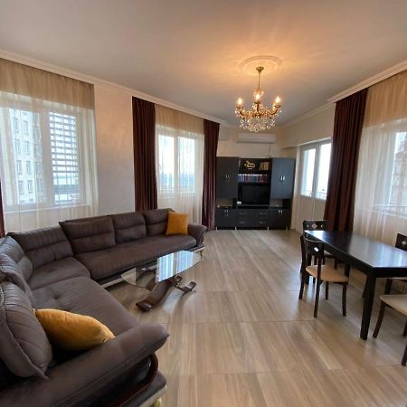 Gorgiladze Black Sea Apartment 巴统 外观 照片